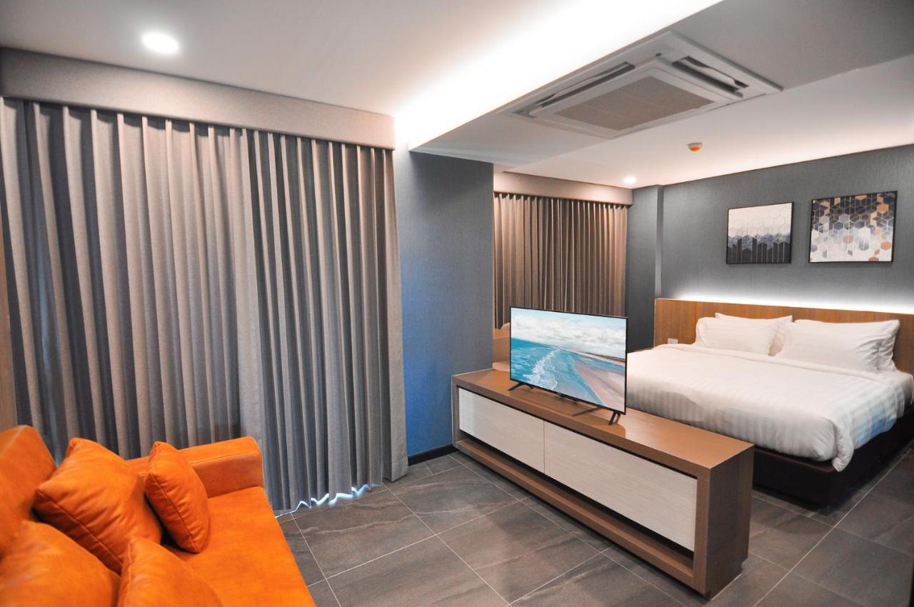 The S Block Condotel Ban Si Than Buitenkant foto